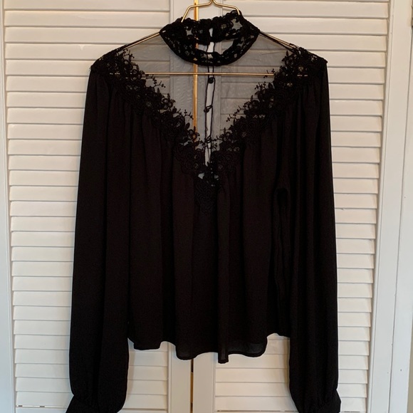 Saks fifth Avenue Black Blouse - Picture 1 of 4